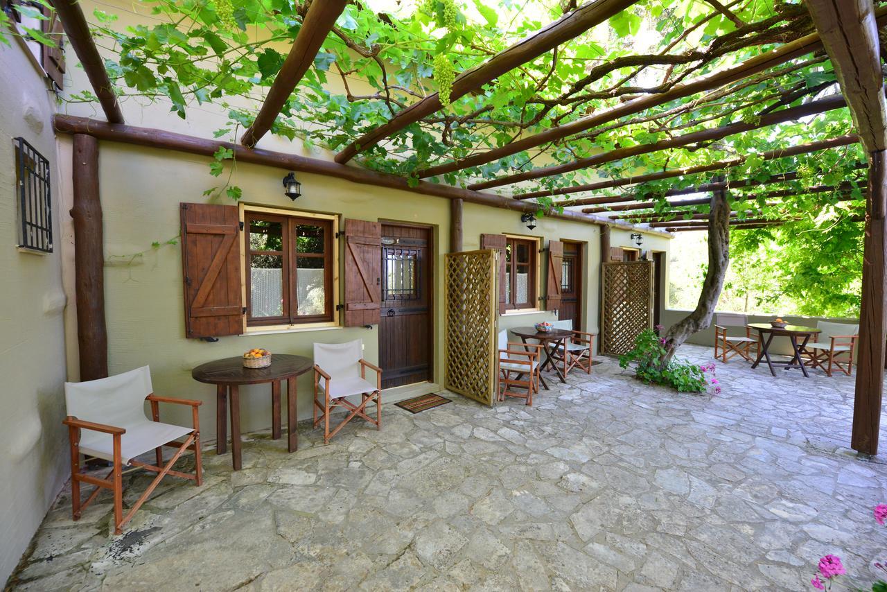 Viglatoras Apartamento Sárkhos Exterior foto