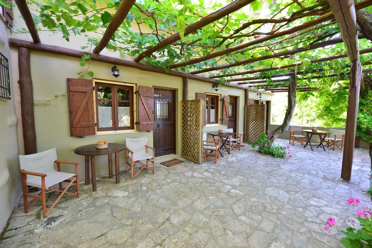 Viglatoras Apartamento Sárkhos Exterior foto